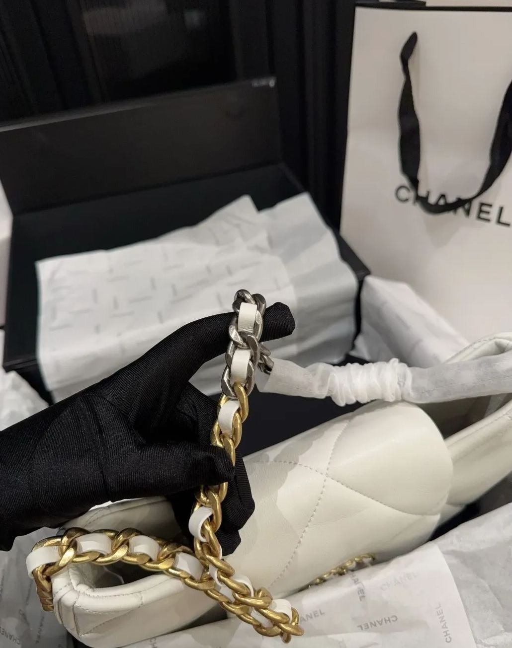 https://img-va.myshopline.com/image/store/1741935503876/-20250321181800.jpeg?w=1080&h=1439