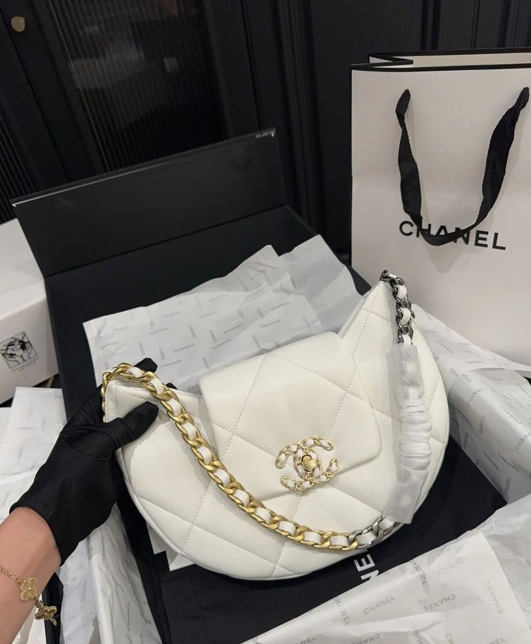https://img-va.myshopline.com/image/store/1741935503876/-20250321181752.jpeg?w=1080&h=1439