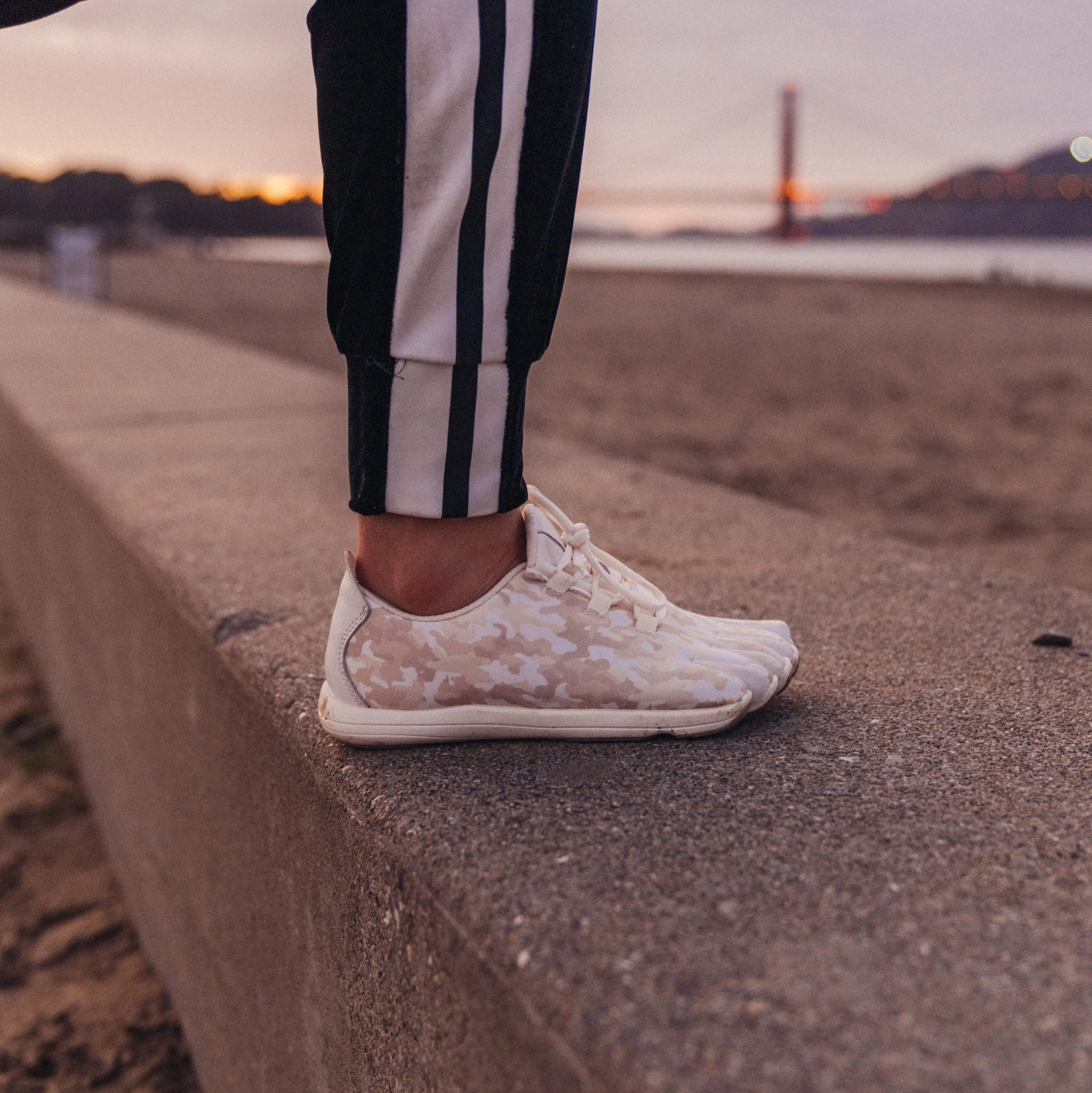 🚨Last Day $9.99🔥Peluva Five-Toe Minimalist Sneakers