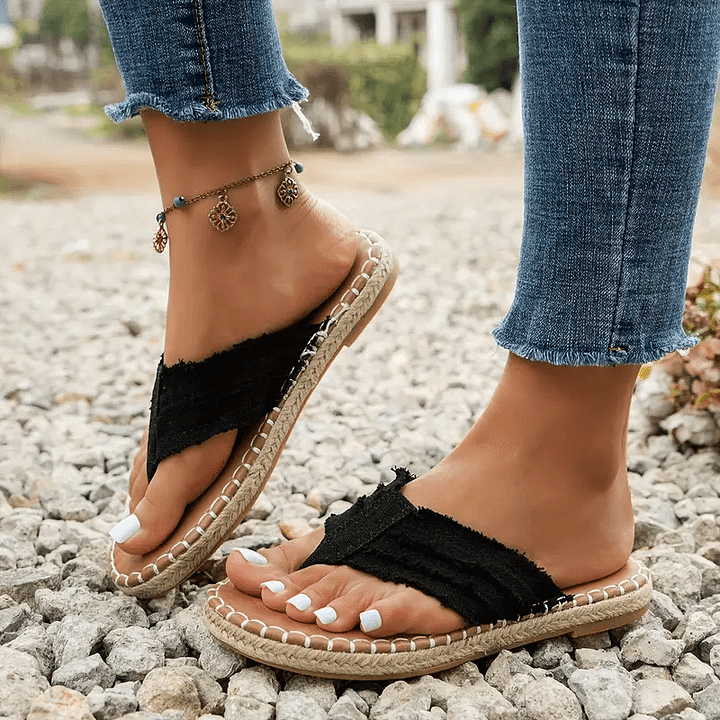 ⏰Today's Special-$13.99💥⛱️Womens Bohemian Charm Stylish Summer Flat Sandals