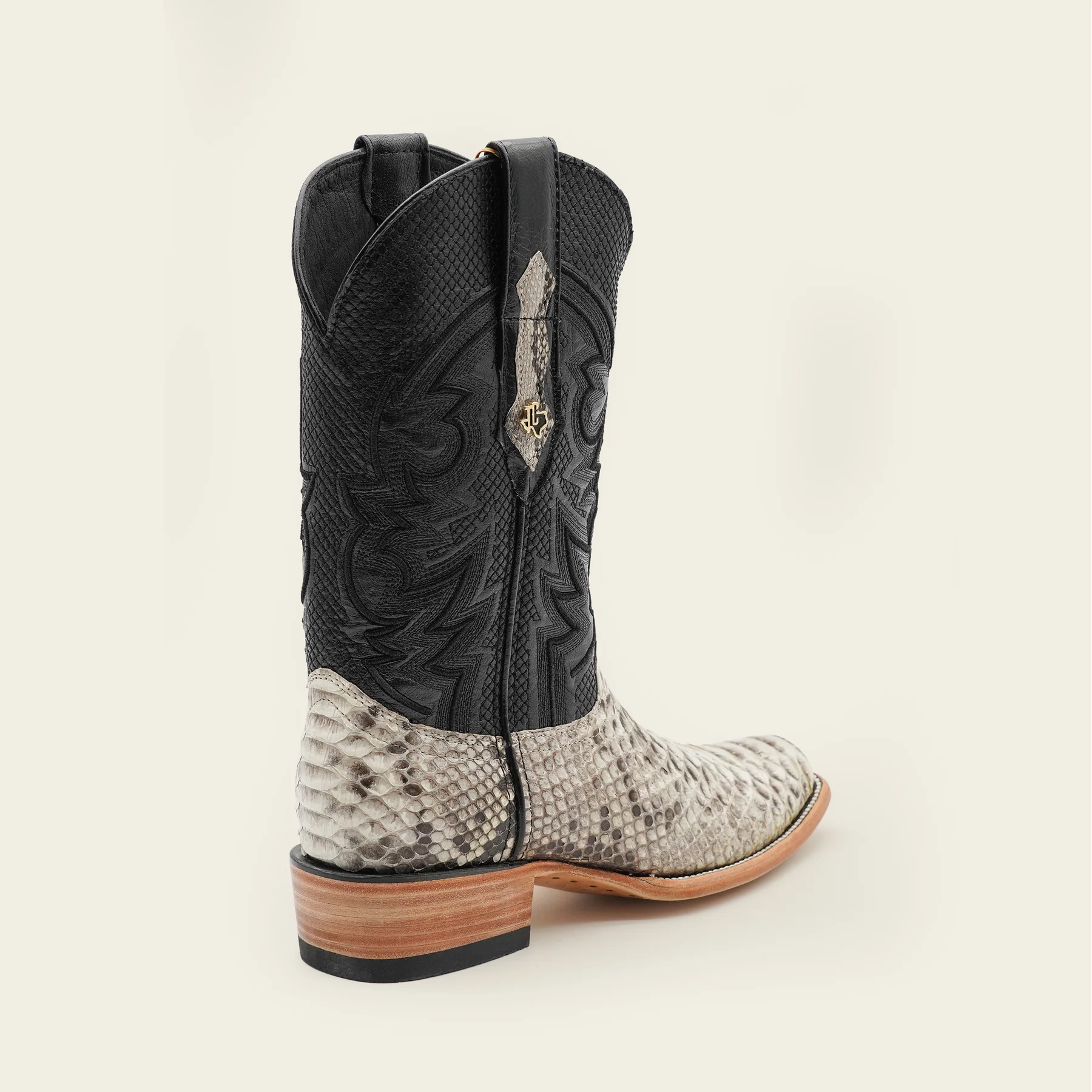 🚨Deal Of The Day🔥Python Boots