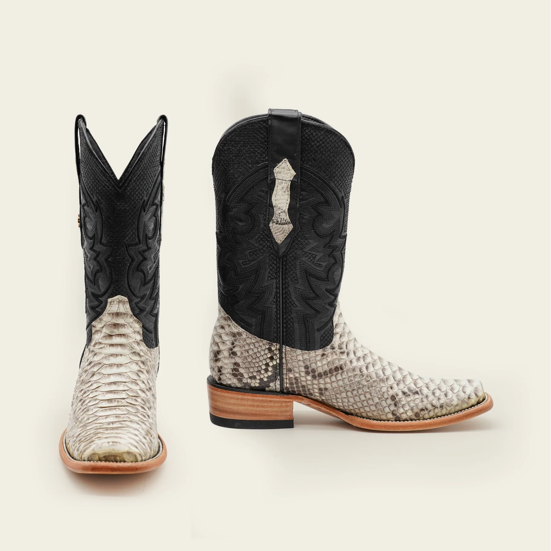 🚨Deal Of The Day🔥Python Boots