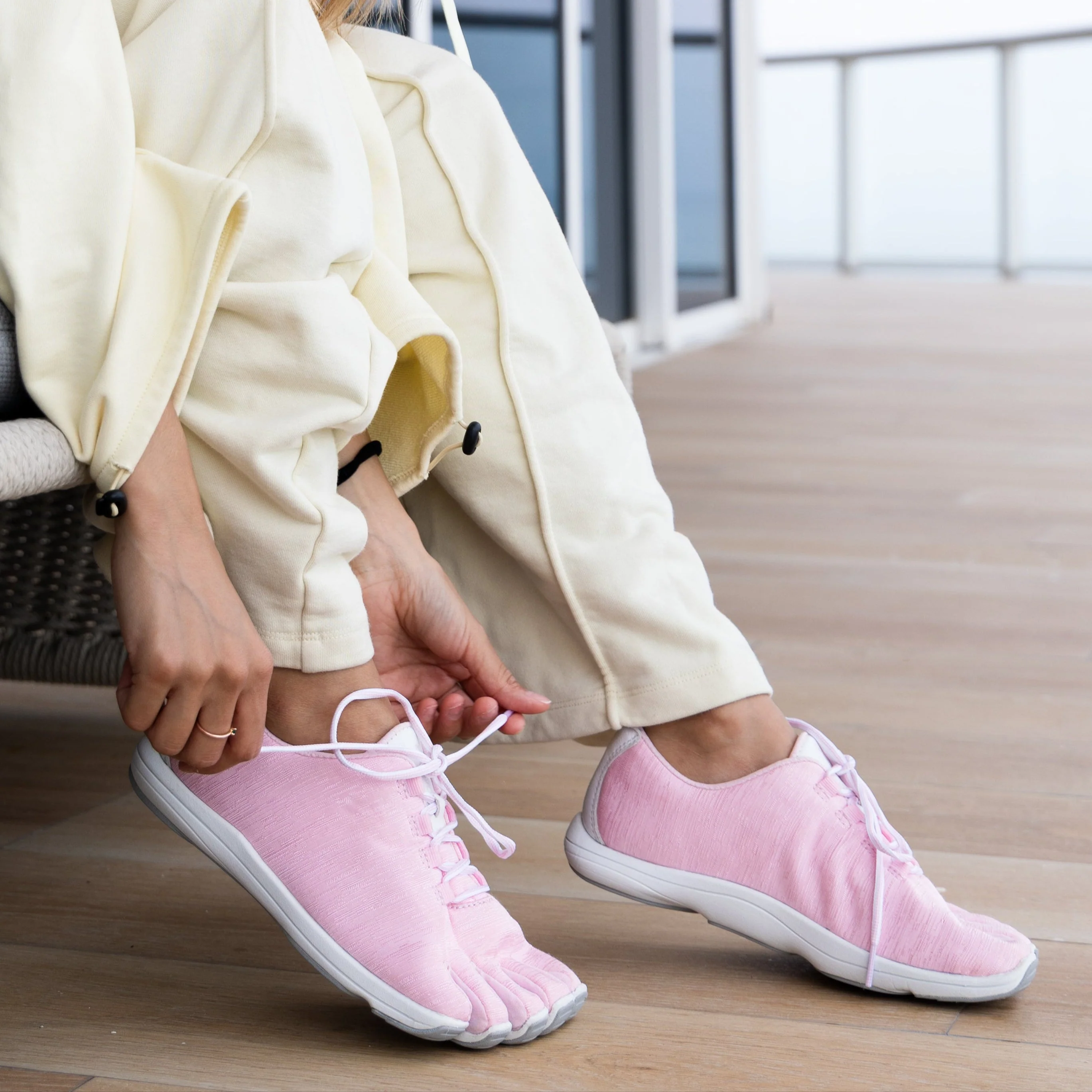 🚨Last Day $9.99🔥Peluva Five-Toe Minimalist Sneakers