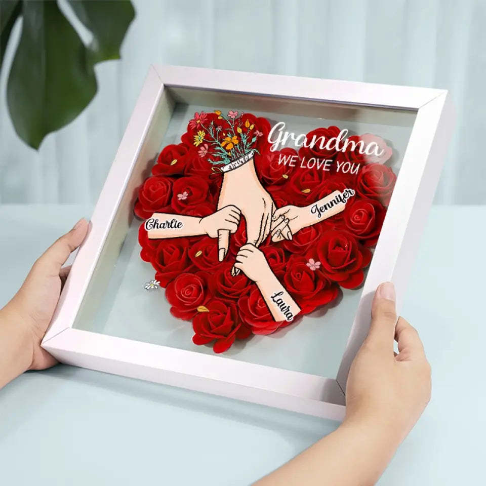 Family Love Blooms Forever – Personalised Mum & Grandma Flower Shadow Box with Names