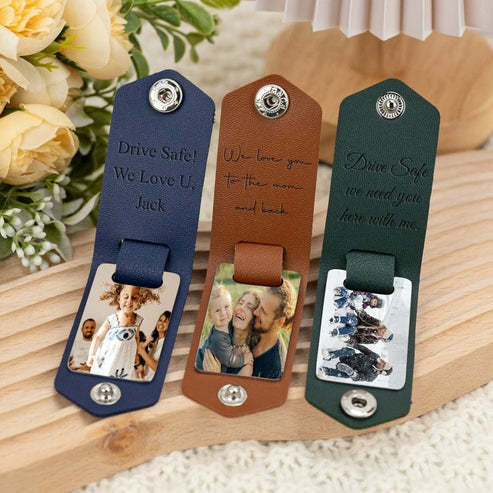 Personalized Leather Keychain with Photo and Text - Unique Gift