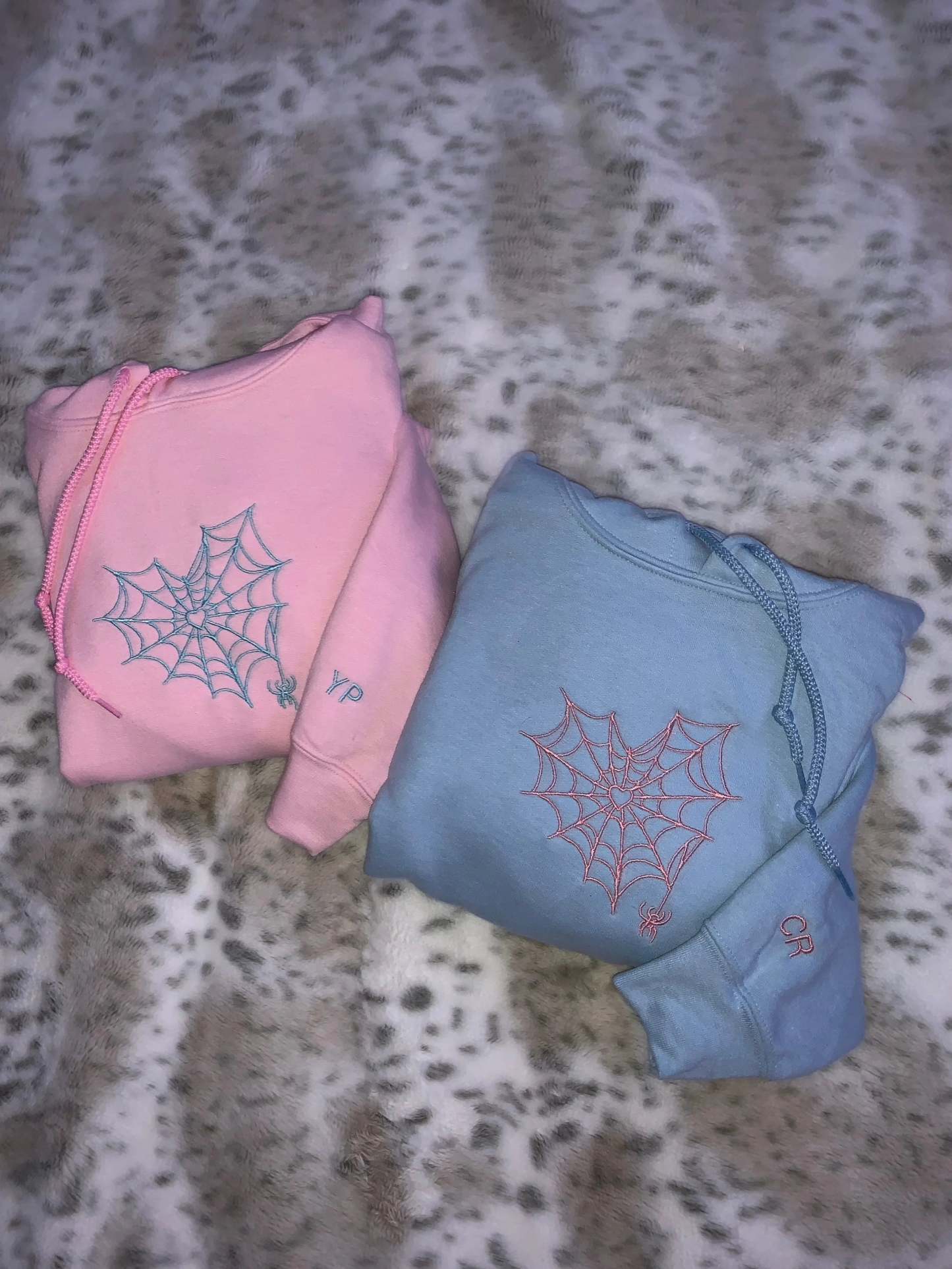 Customizable Matching Spider Web Heart For Besties And Couples-ilovevango