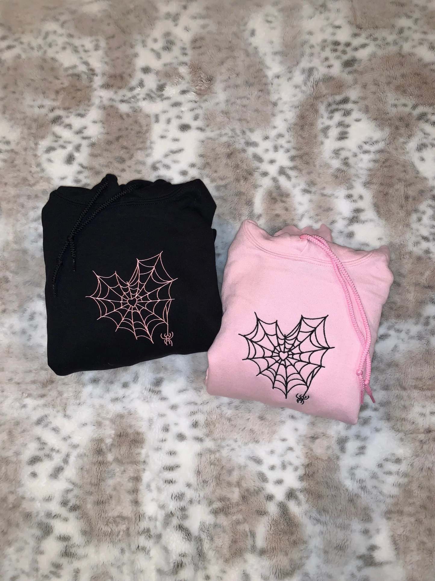 Customizable Matching Spider Web Heart For Besties And Couples-ilovevango