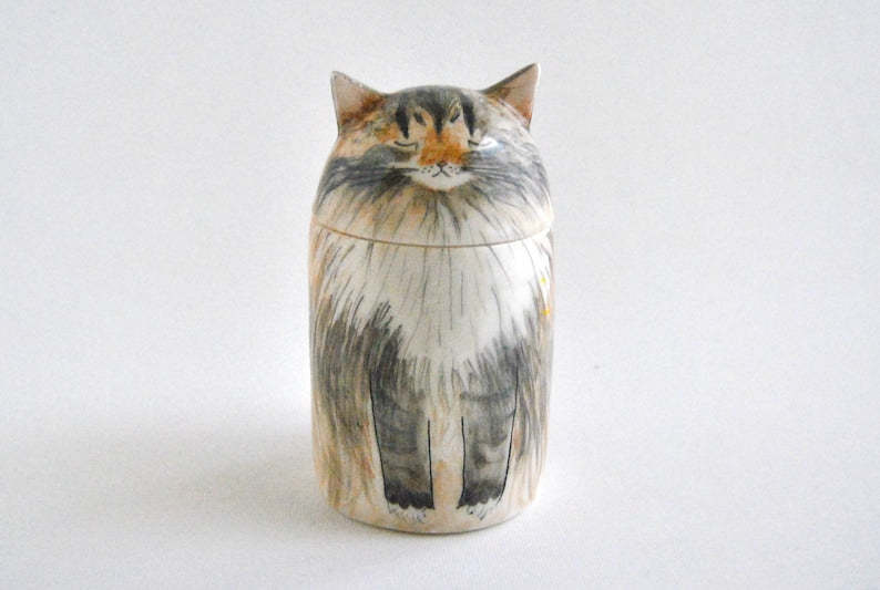 Personalized Cat Urn with Semi-spherical cover, with Name or without Name. Special Memory. Multipurpose Box.-ilovevango