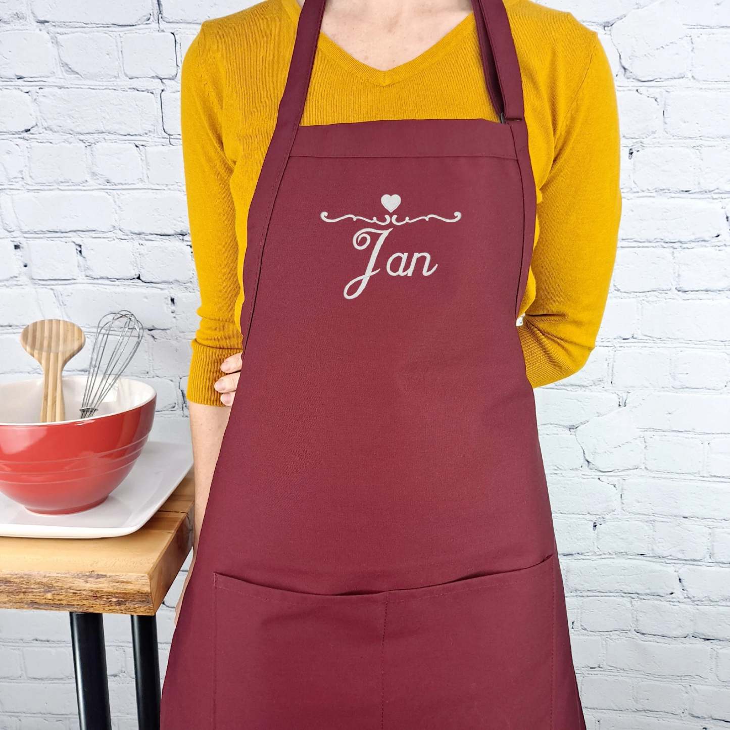 Customizable Apron Personalize Name Heart Kitchen Embroidered Apron Gift For Her-ilovevango
