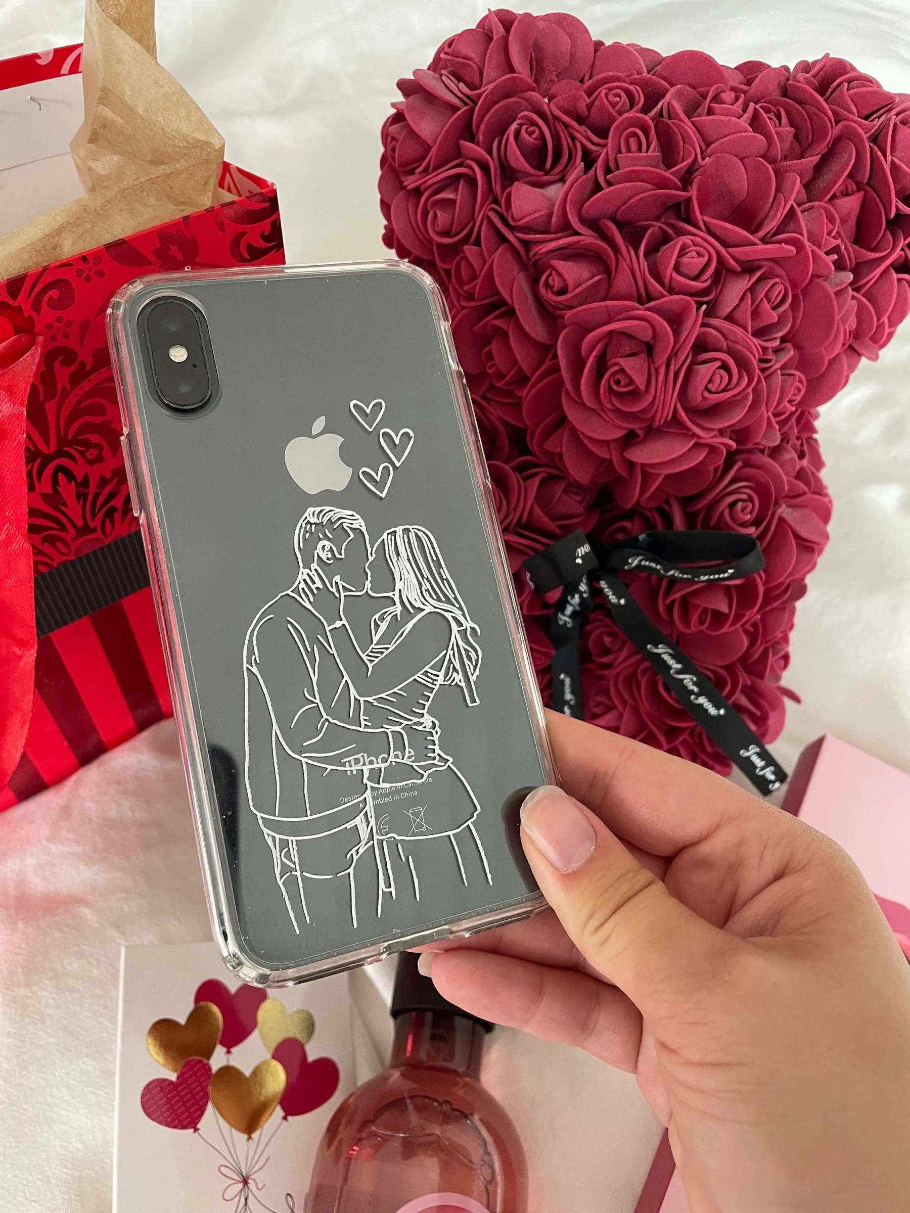 Custom Line Art Phone Case with Personalized Portrait for Couples looking for Anniversary Gift - Matching Cases for Girlfriend and Boyfriend-ilovevango
