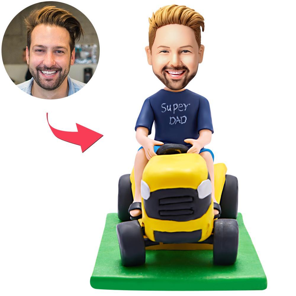 Custom Bobblehead Super Dad Driving a Car With Engraved Text-Blongser