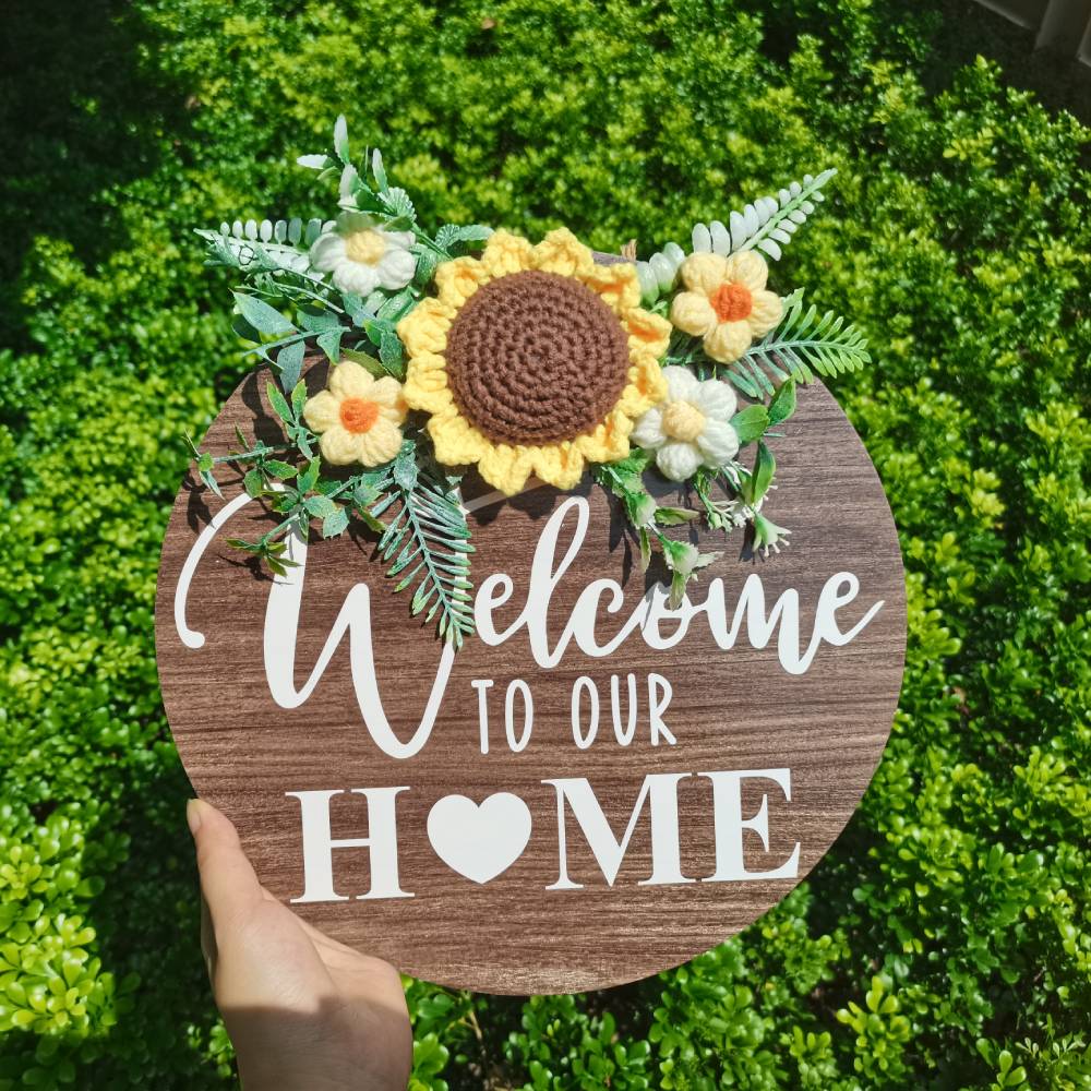 Welcome Door Sign Crocheted Flower Front Door Decorations Unique Gifts-Blongser