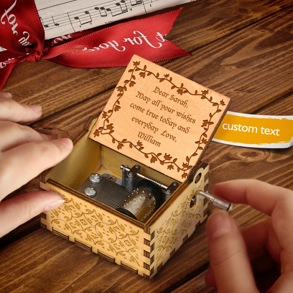 Personalized Engraved Hand Crank Wooden Music Box with Text-Blongser