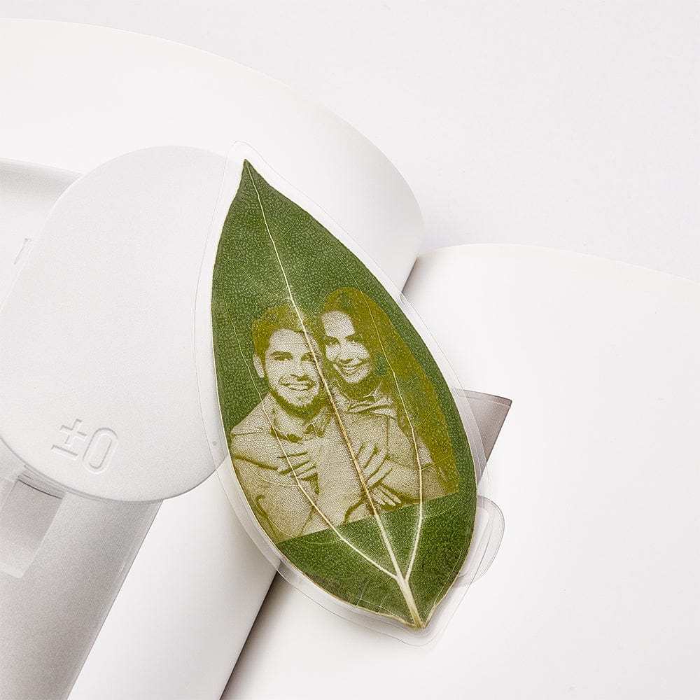 Personalized Photo Leaf Bookmark Custom Leaf Carving Bookmarks Leaf Carving Art Unique Gift for Reader-Blongser