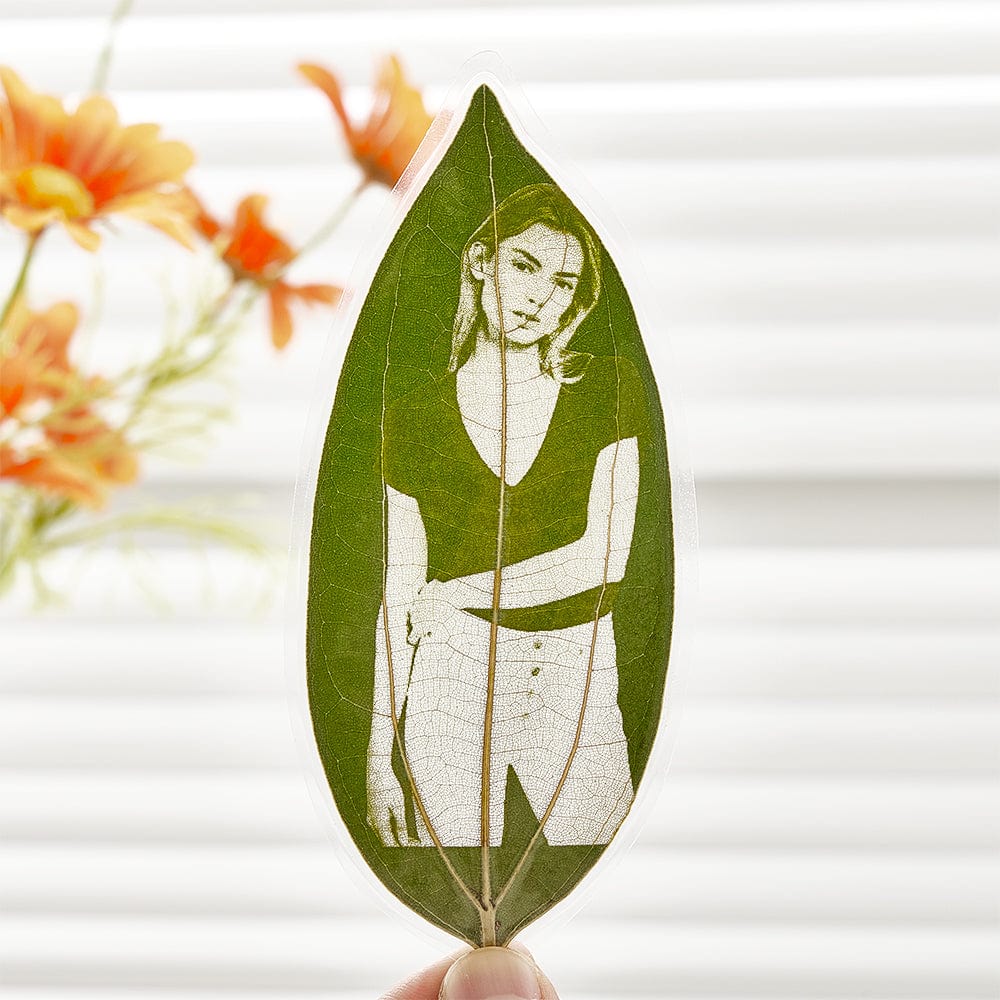 Personalized Photo Leaf Bookmark Custom Leaf Carving Bookmarks Leaf Carving Art Unique Gift for Reader-Blongser