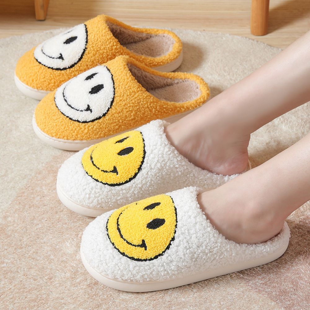 Smiley Face Cotton Slippers Fuzzy Fluffy Slippers Warm Cozy House Slippers For Women And Men-Blongser