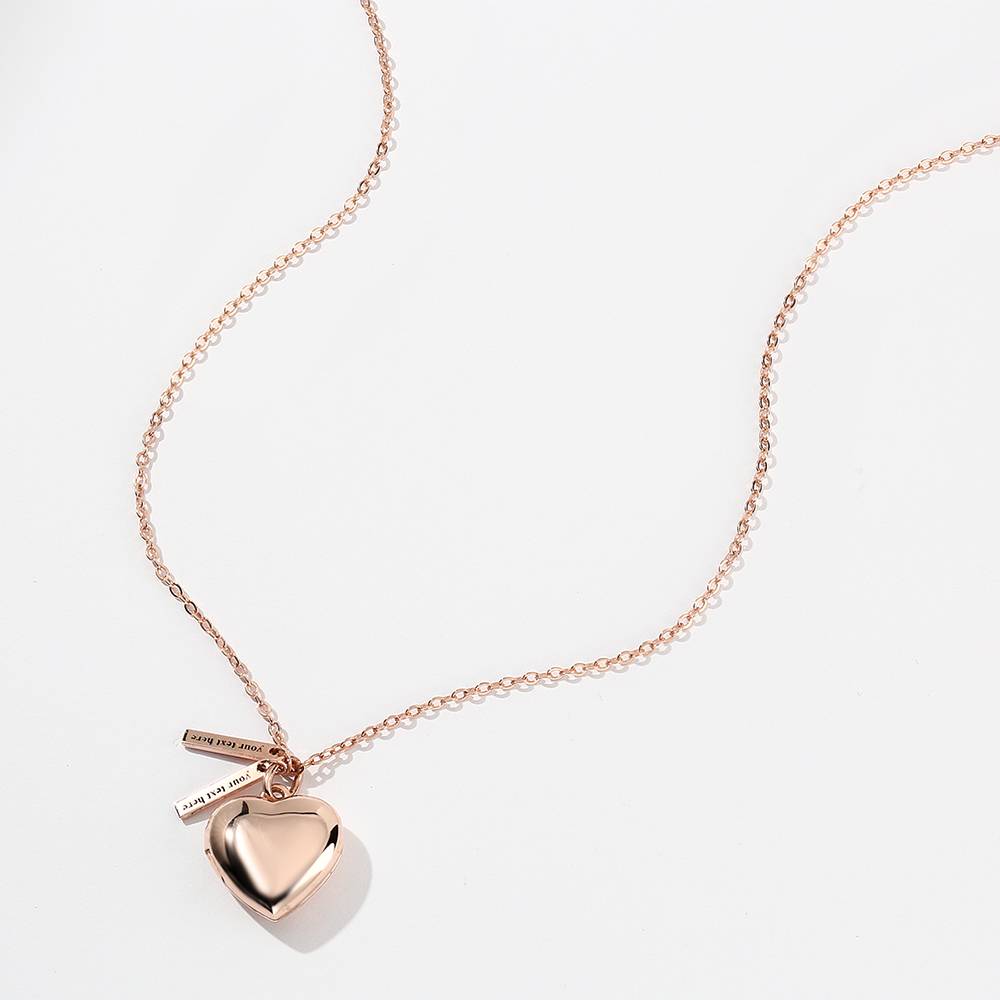 Custom Heart Photo Locket Necklace with Two Engraved Bars-Blongser