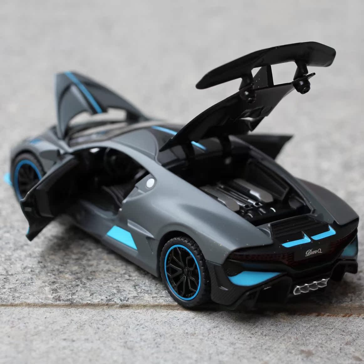 TANKCANVAS-Die-casting car model 1:24 for Bugatti Veyron Simulation Alloy Static Model