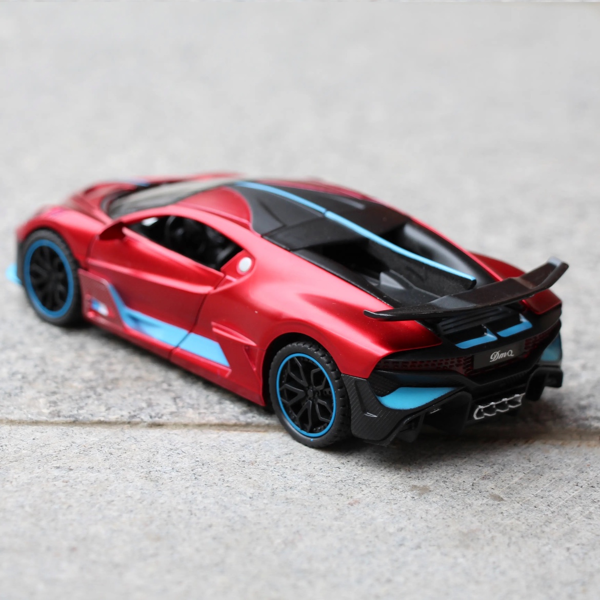 TANKCANVAS-Die-casting car model 1:24 for Bugatti Veyron Simulation Alloy Static Model