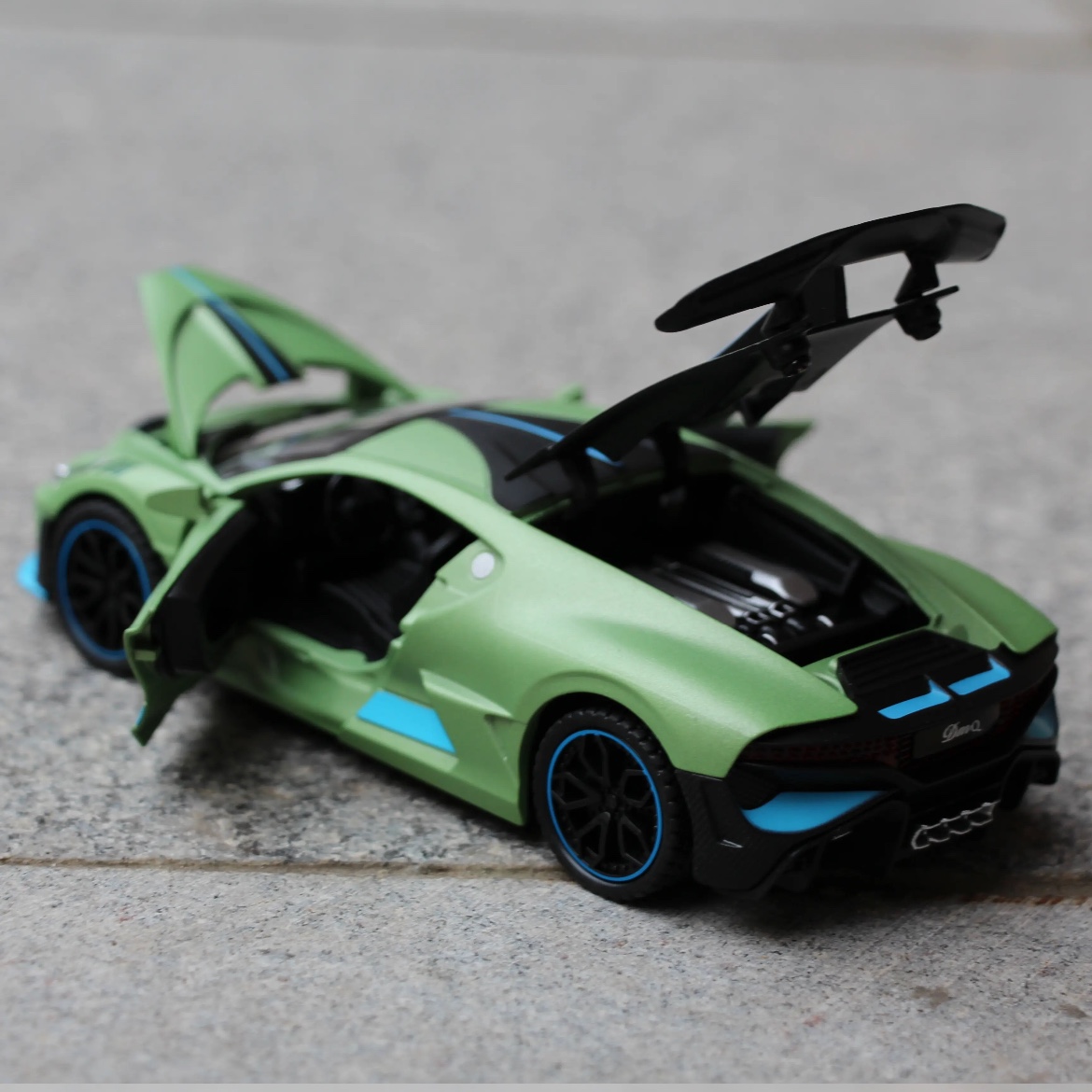TANKCANVAS-Die-casting car model 1:24 for Bugatti Veyron Simulation Alloy Static Model