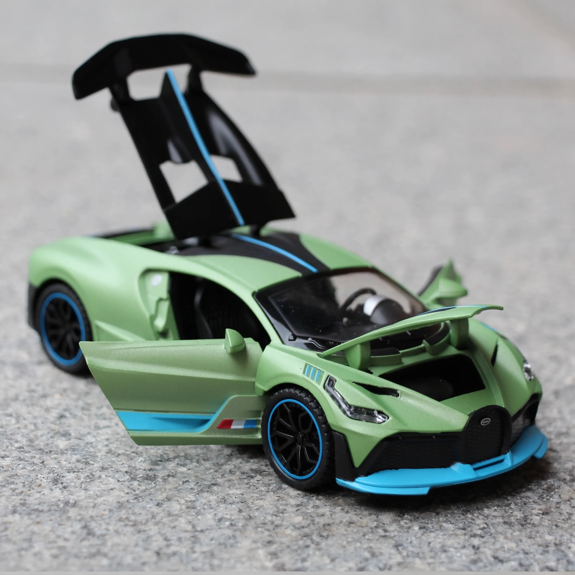 TANKCANVAS-Die-casting car model 1:24 for Bugatti Veyron Simulation Alloy Static Model