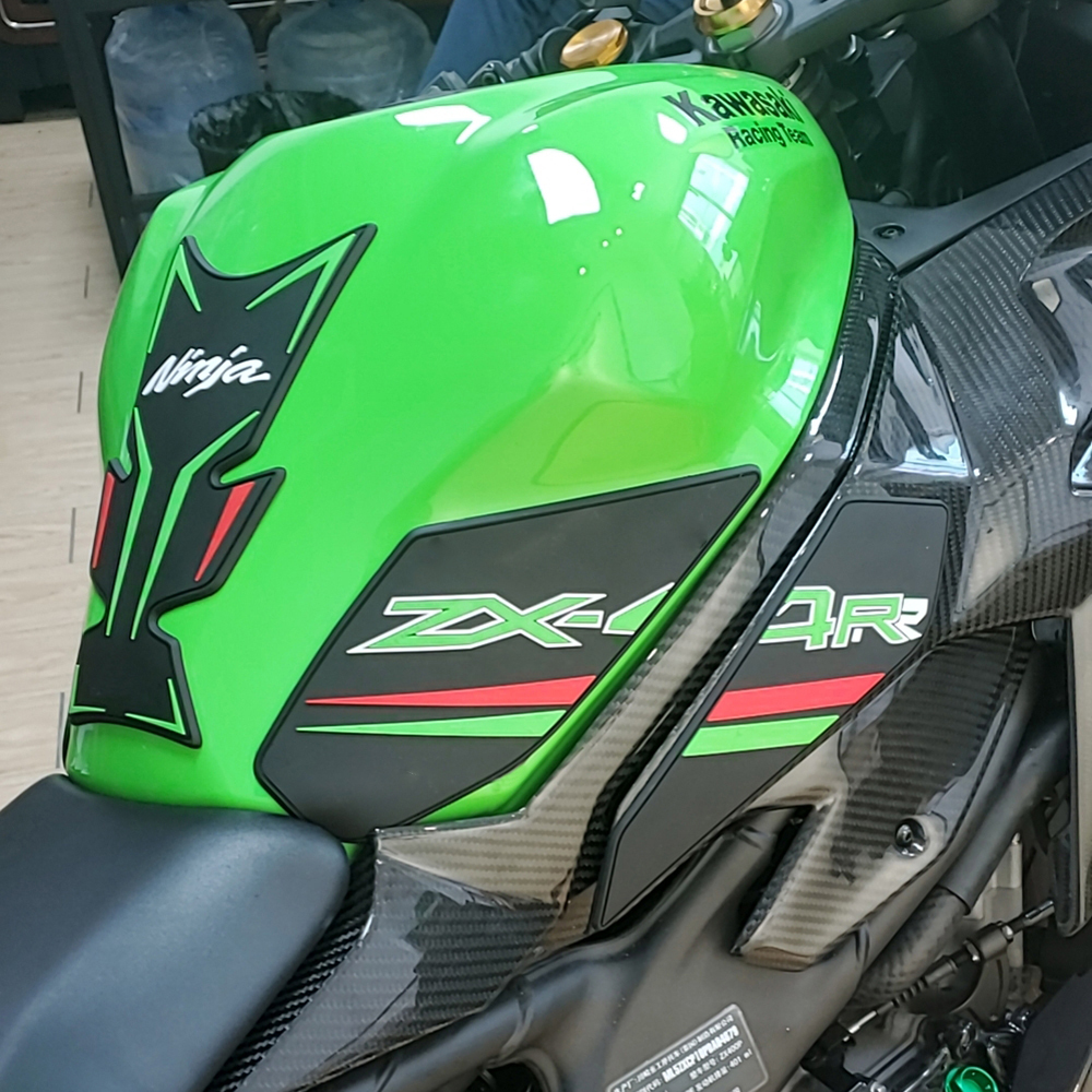 Tankcavas Motorcycle Tank Pad Protector Kit Sticker Anti Slip Fuel Tank Pad 3D Side Gas Knee Grip Traction Pads For Kawasaki Ninja ZX6R ZX-6R 2024-Tankcanvas