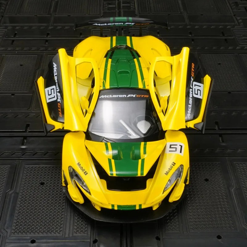 TANKCANVAS-1:22 FOR P1 GTR Alloy Diecast Model Sports Car Toys 3 Doors Opened Pull Back Sound Light Metal Body Racing Vehicles