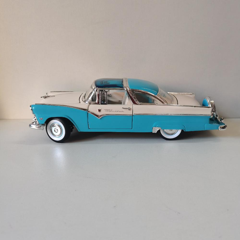 TANKCANVAS-Diecast Model Car For 1:24 Ford Crown Victoria 1955 FORD Simulation Alloy Static Model