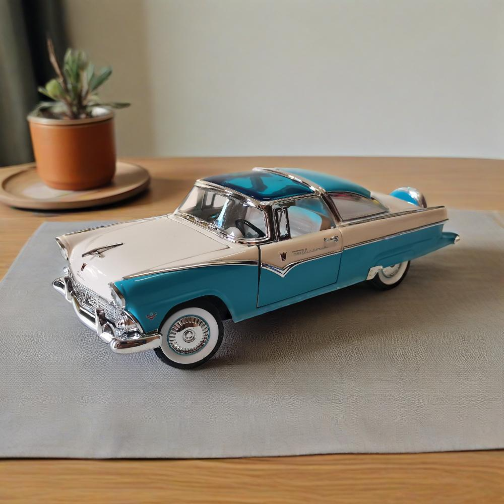 TANKCANVAS-Diecast Model Car For 1:24 Ford Crown Victoria 1955 FORD Simulation Alloy Static Model