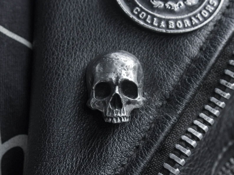 Skull Pin (BUY 3 FREE SHIPPING)