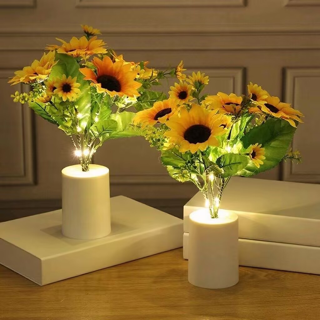 Simulation floral warm light night light