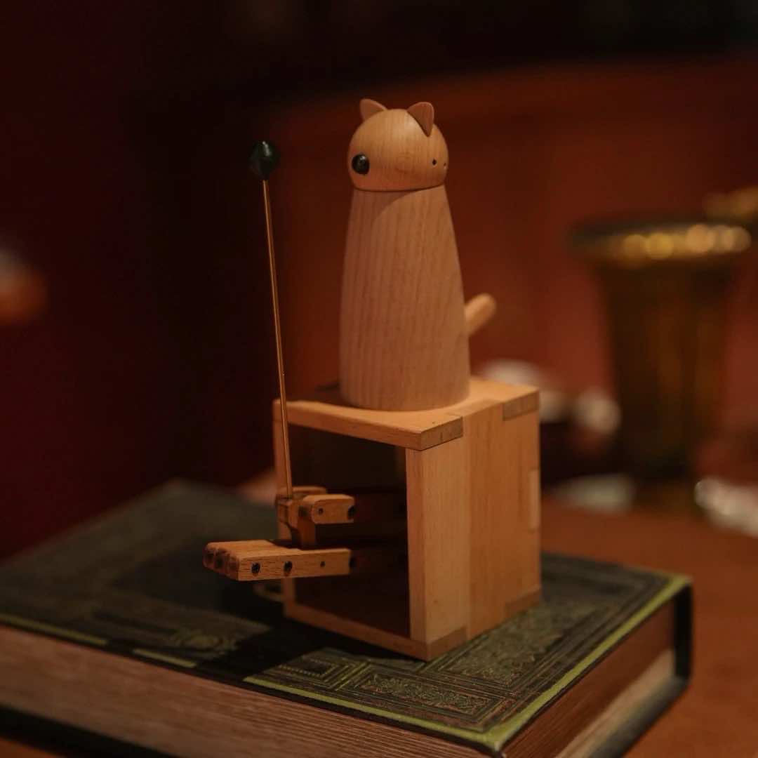 Handcrafted Wooden Cat Automaton – Interactive Desk Toy