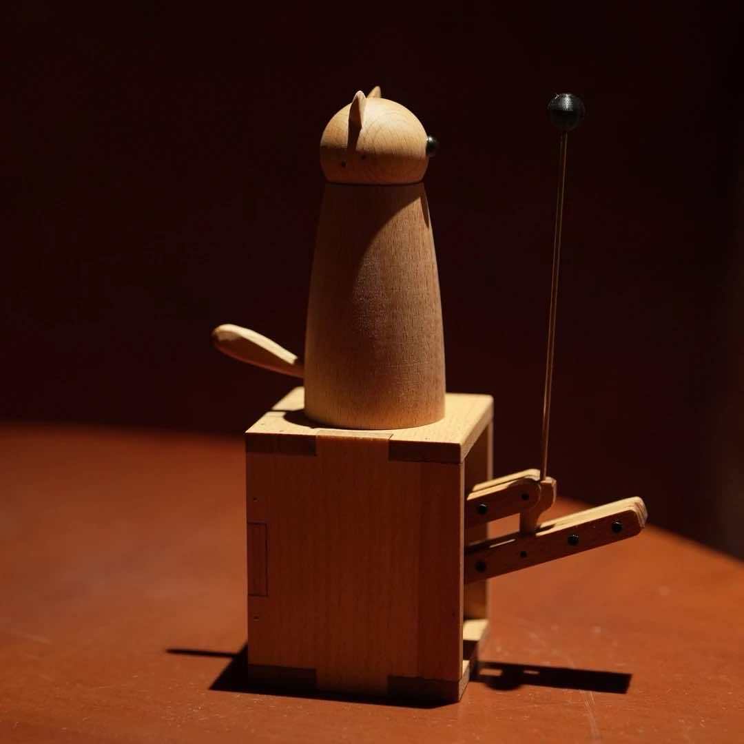Handcrafted Wooden Cat Automaton – Interactive Desk Toy