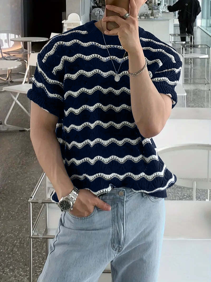 Ripple Pattern Knit Tee