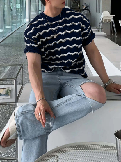 Ripple Pattern Knit Tee
