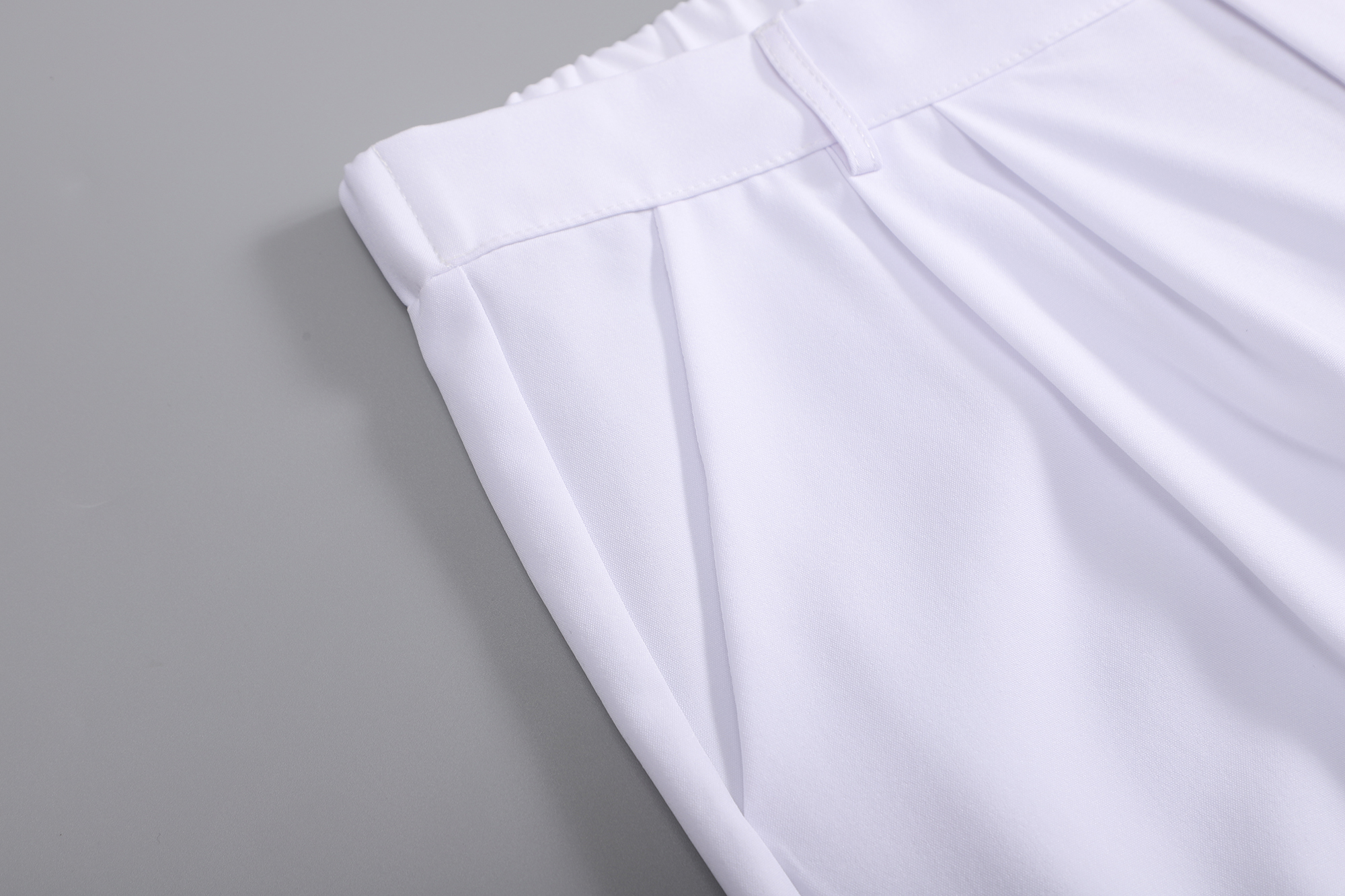 Men's White Two-Piece Casual Suit