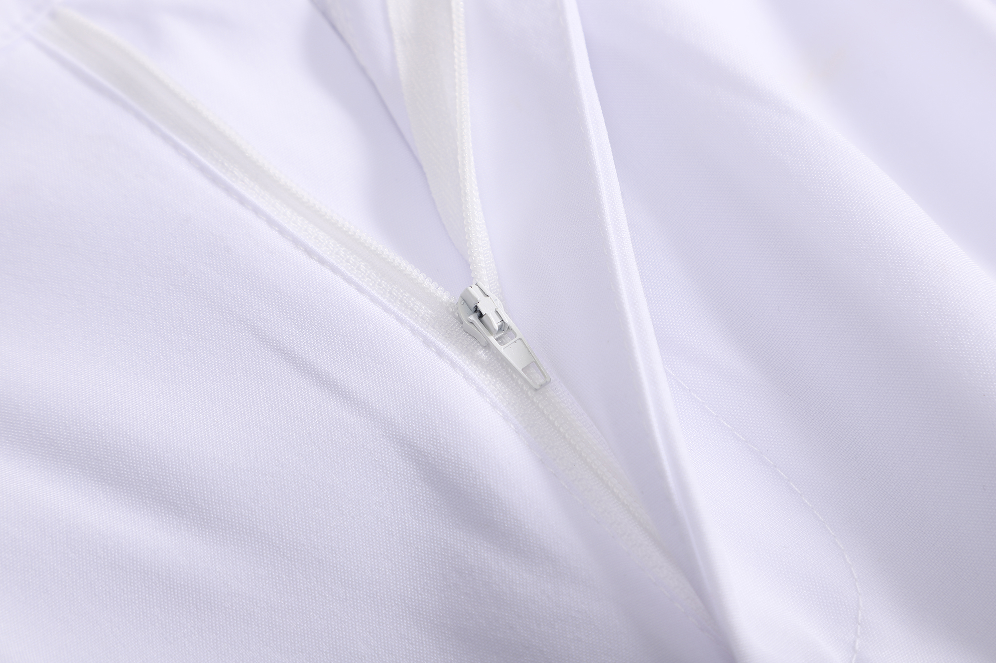 Men's White Two-Piece Casual Suit