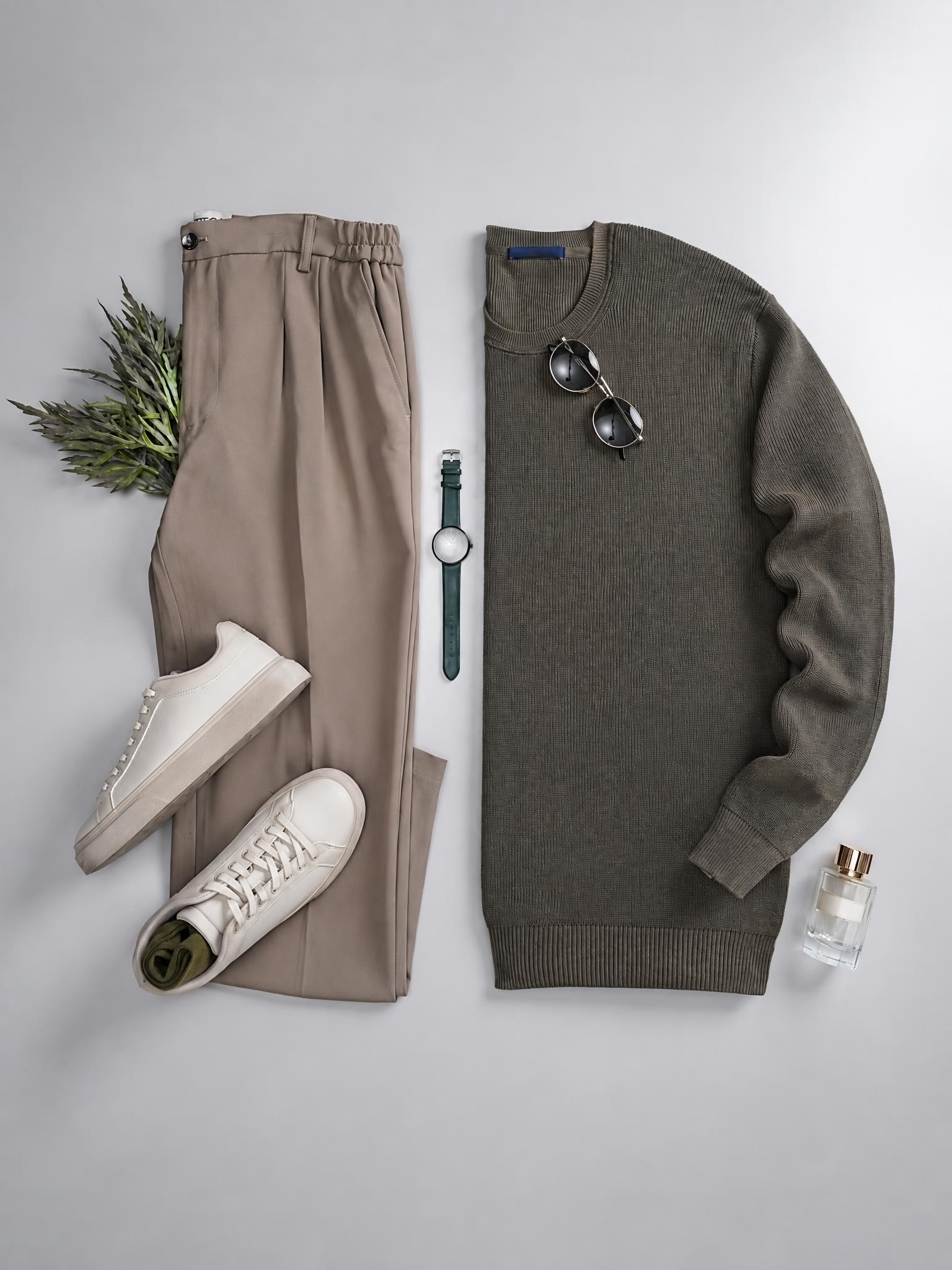 Men's Dark Gray Long Sleeves T-Shirt & Coffee Chino Pants Two Piece Set