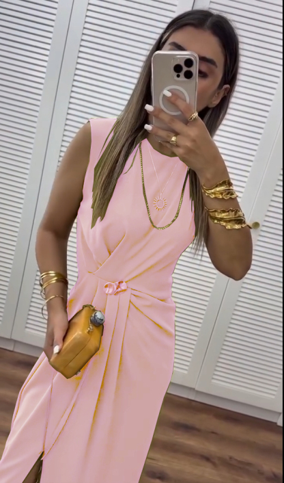 Abito lungo elegante senza maniche