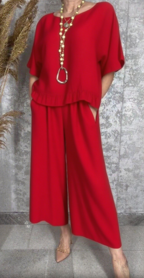 Completo in lino semplice e fresco