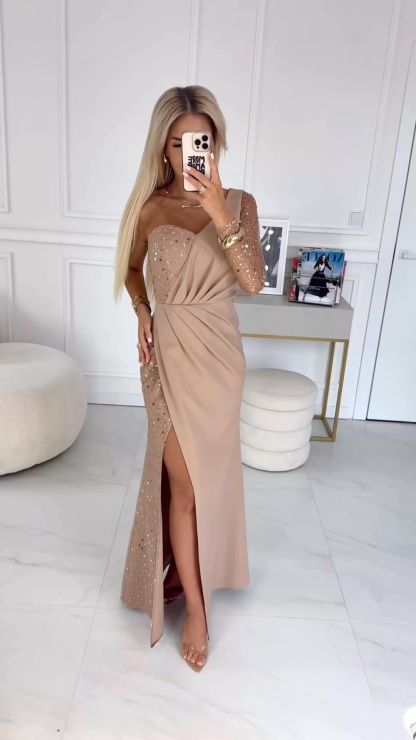 Abito lungo monocollo con paillettes