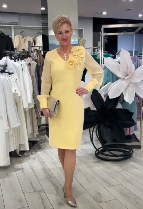 Armonia Floreale - Vestito Elegante con Tocco di Lusso