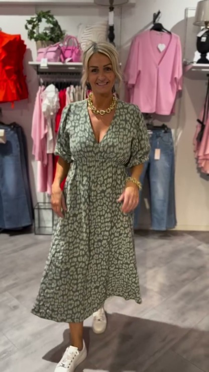 💜 Elegante e comodo abito con scollo a V in 3 colori