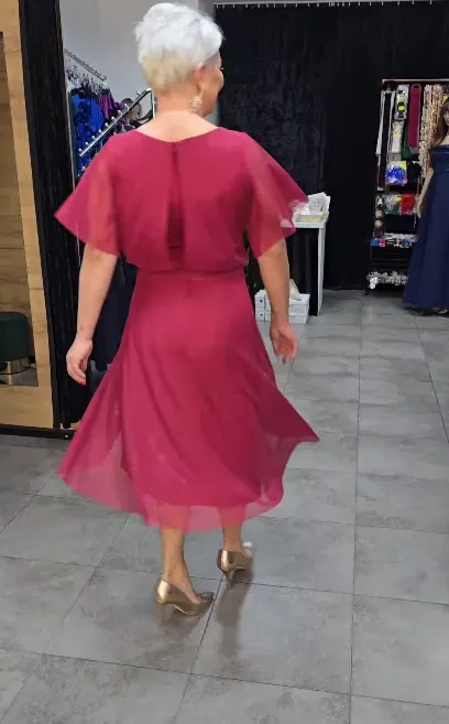 Abito elegante con doppia balza