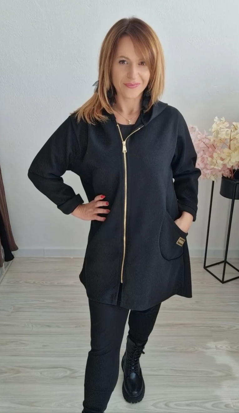 Giacca casual con cappuccio in tessuto twill