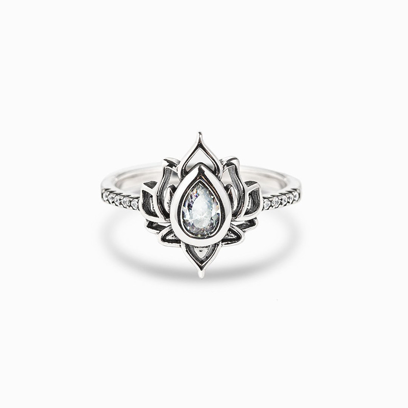 Anello con fiore a forma di goccia d'acqua e anello di loto (pietra pr