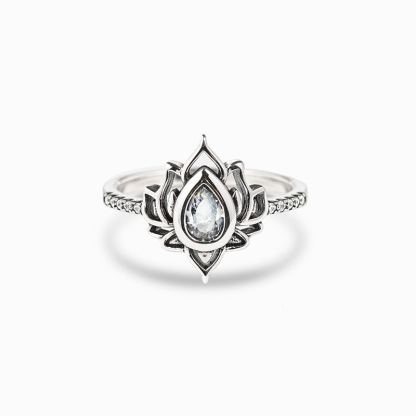 Anello con fiore a forma di goccia d'acqua e anello di loto (pietra preziosa naturale lucidata a mano dal Myanmar)