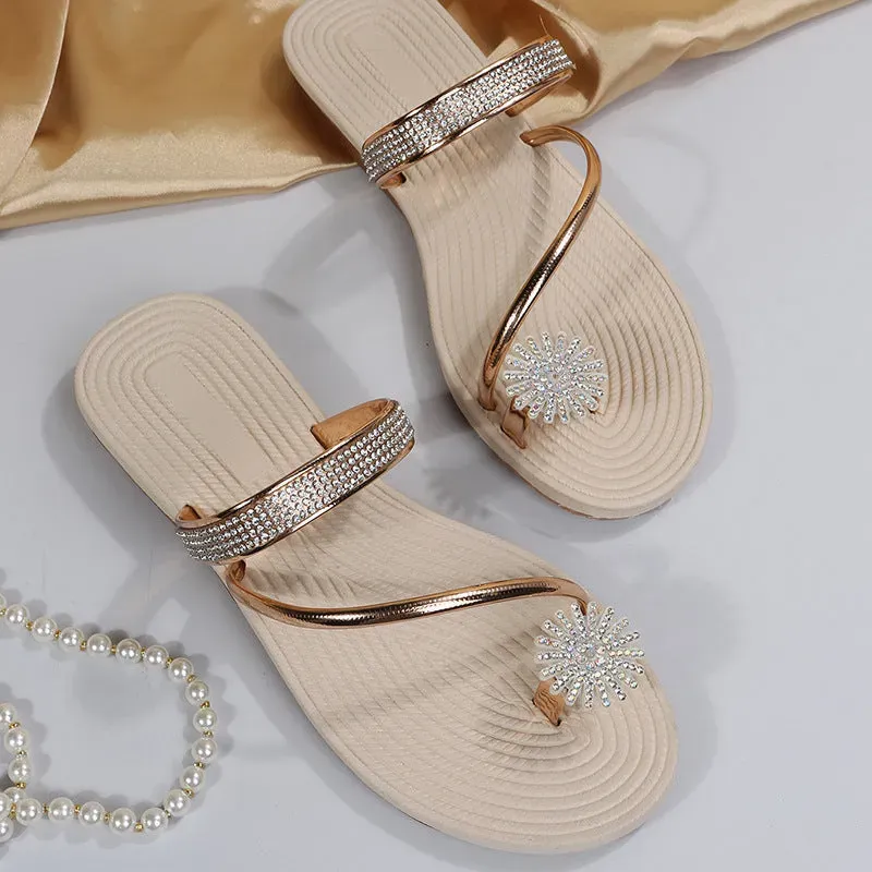 Sandali estivi con strass lucidi
