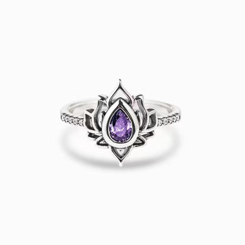 Anello con fiore a forma di goccia d'acqua e anello di loto (pietra preziosa naturale lucidata a mano dal Myanmar)