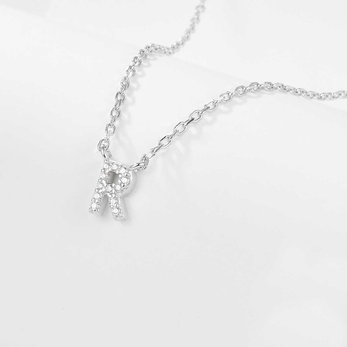Collana con lettera iniziale tempestata di argento 925 I 45 cm